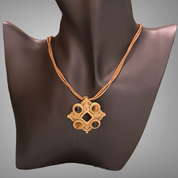 VINTAGE PREMIER DESIGNS CATWALK NECKLACE - Picture 1 of 8